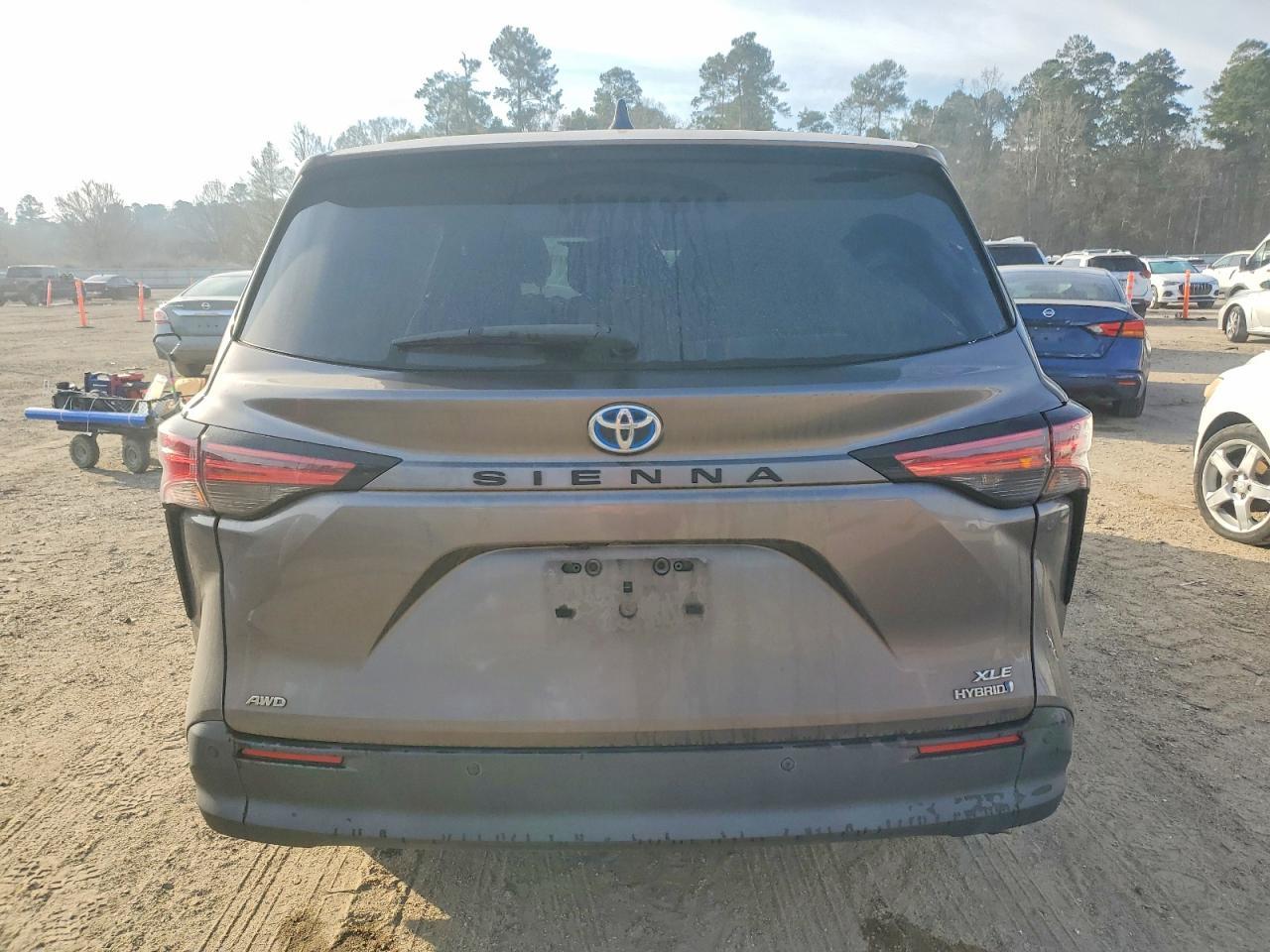 2022 TOYOTA SIENNA