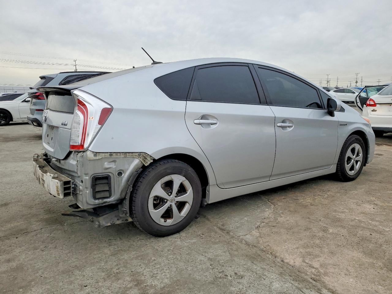 2015 TOYOTA PRIUS