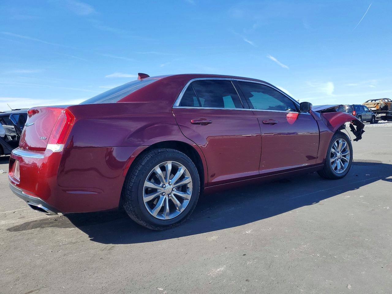 2018 CHRYSLER 300