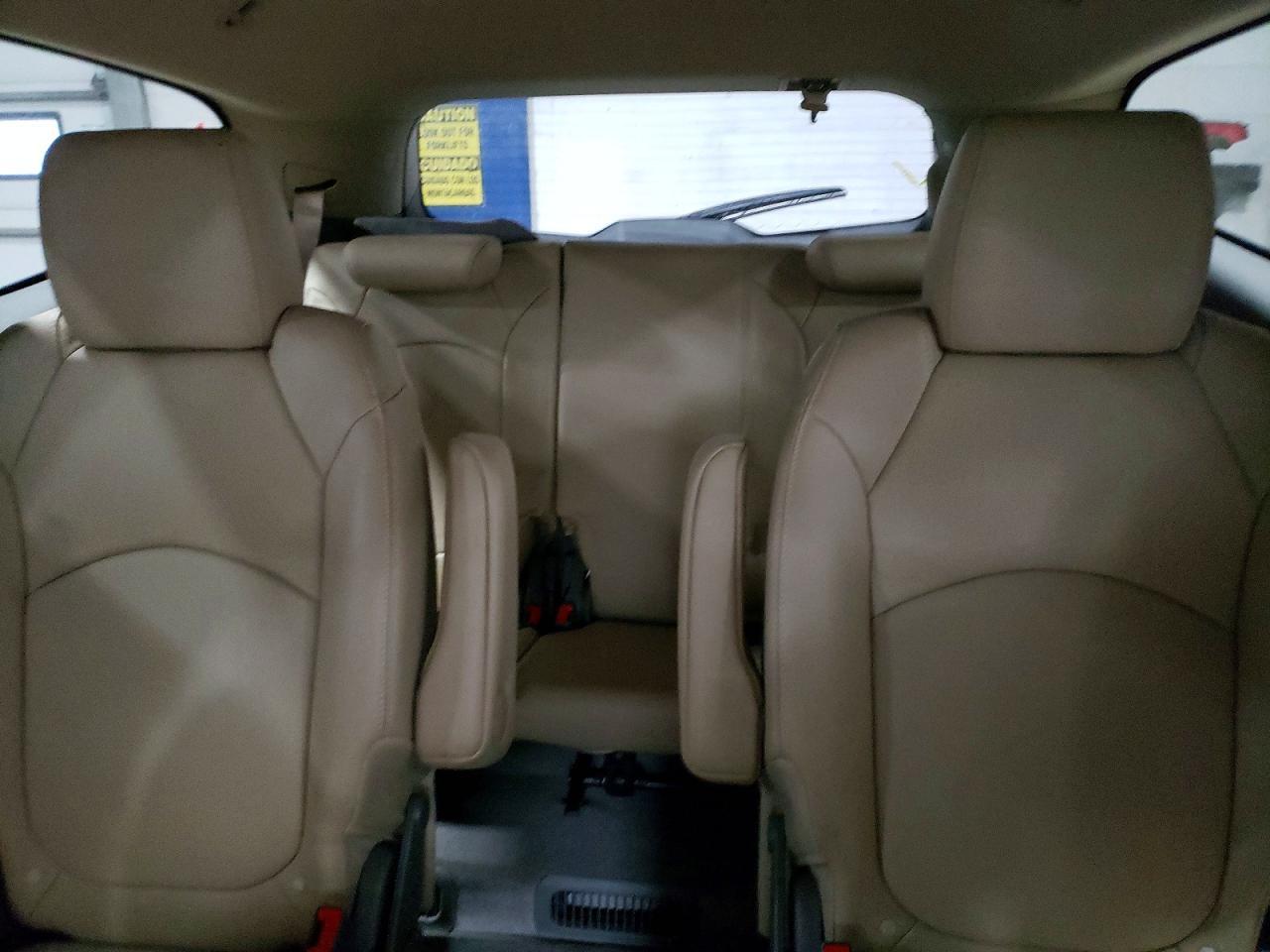 2011 CHEVROLET TRAVERSE