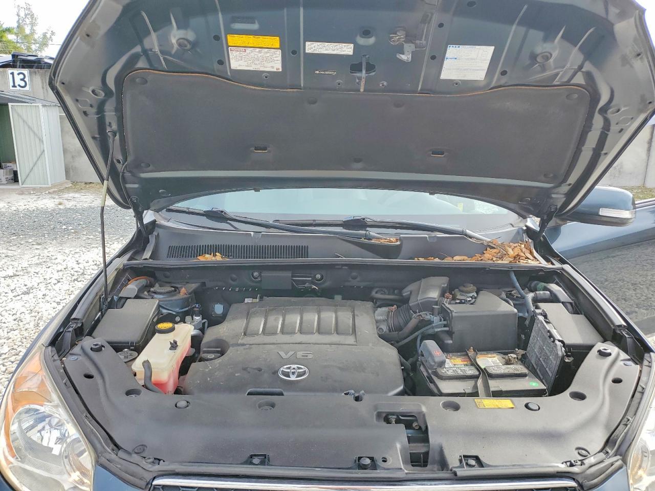 2009 TOYOTA RAV4