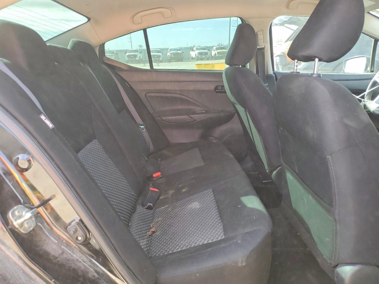 2021 NISSAN VERSA