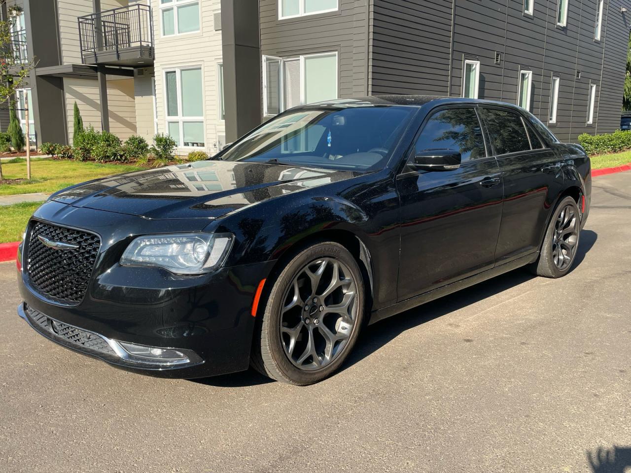 2018 CHRYSLER 300