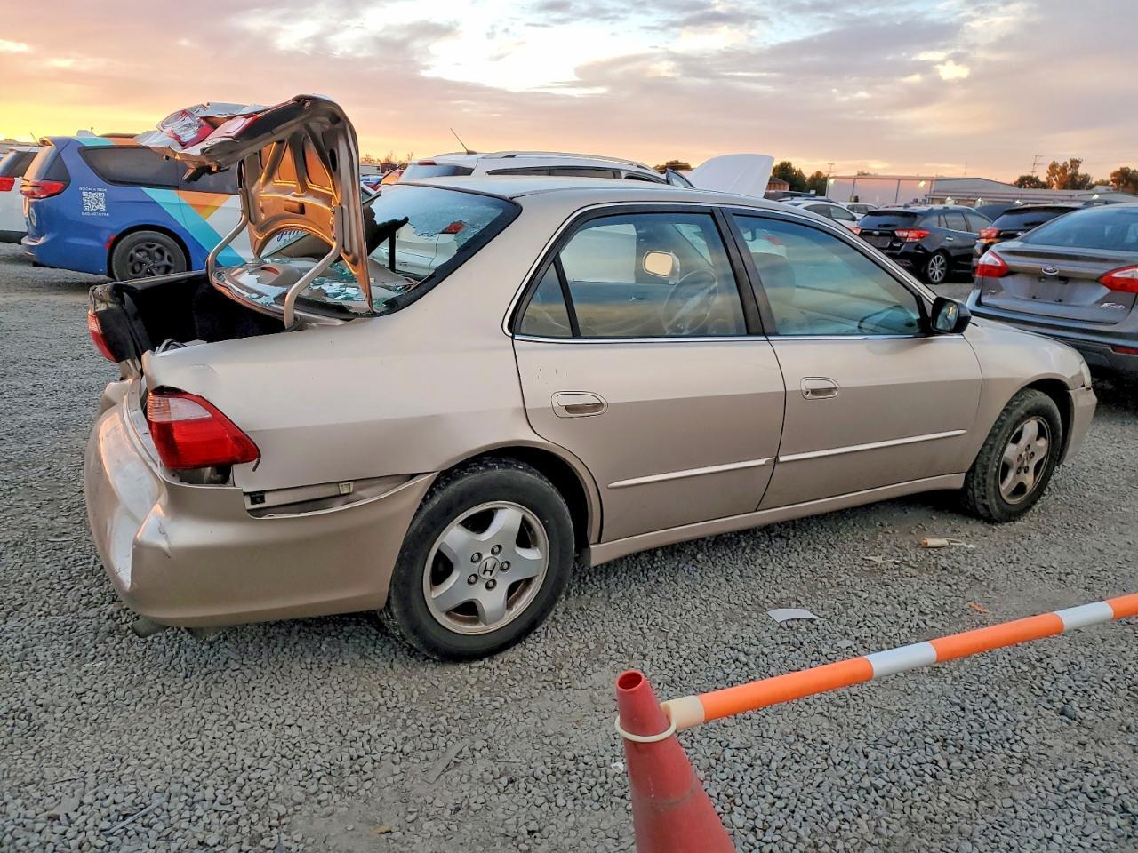 2000 HONDA ACCORD