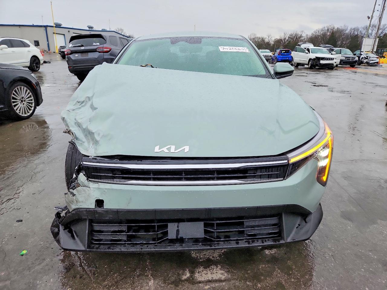 2025 KIA K4