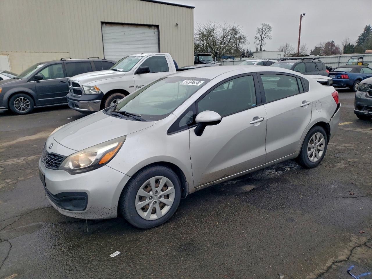 2013 KIA RIO