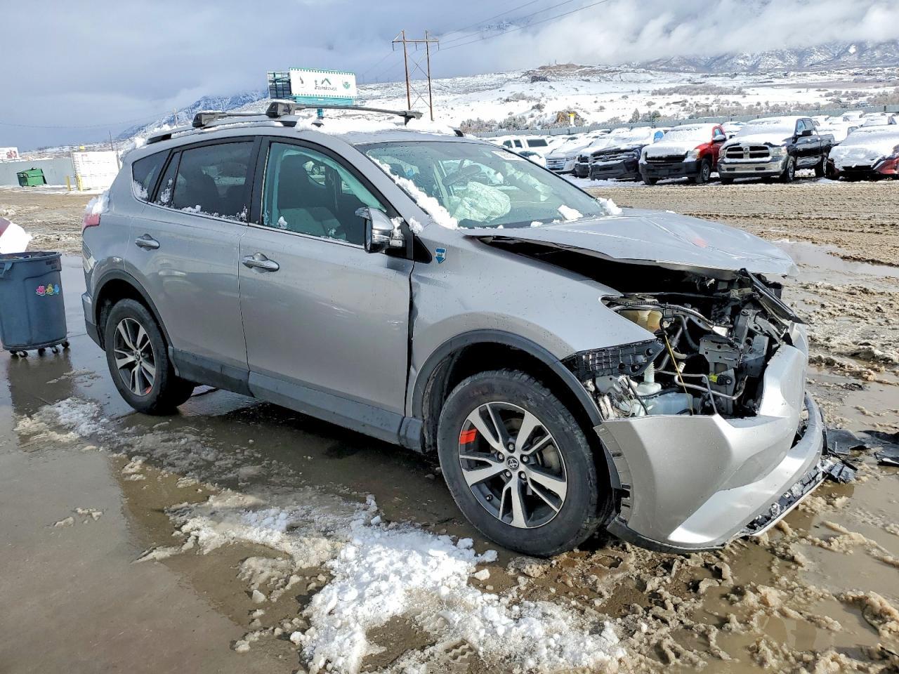 2016 TOYOTA RAV4