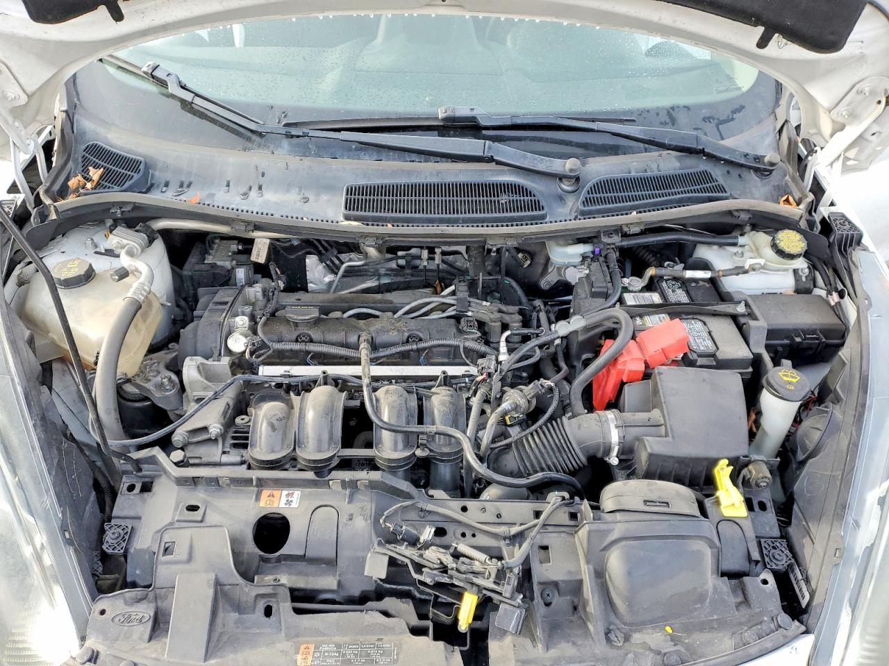 2016 FORD Fiesta