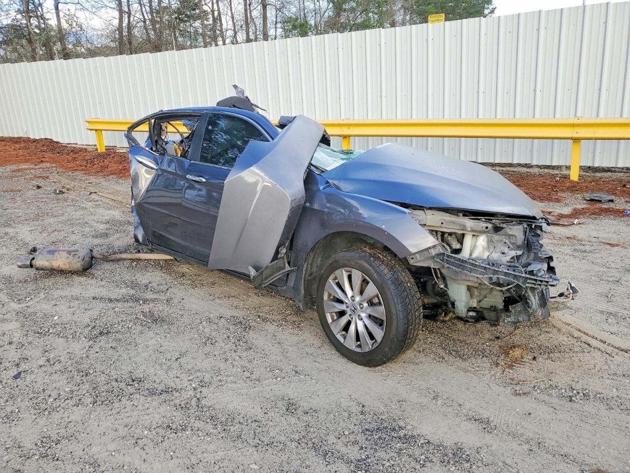 2015 HONDA ACCORD