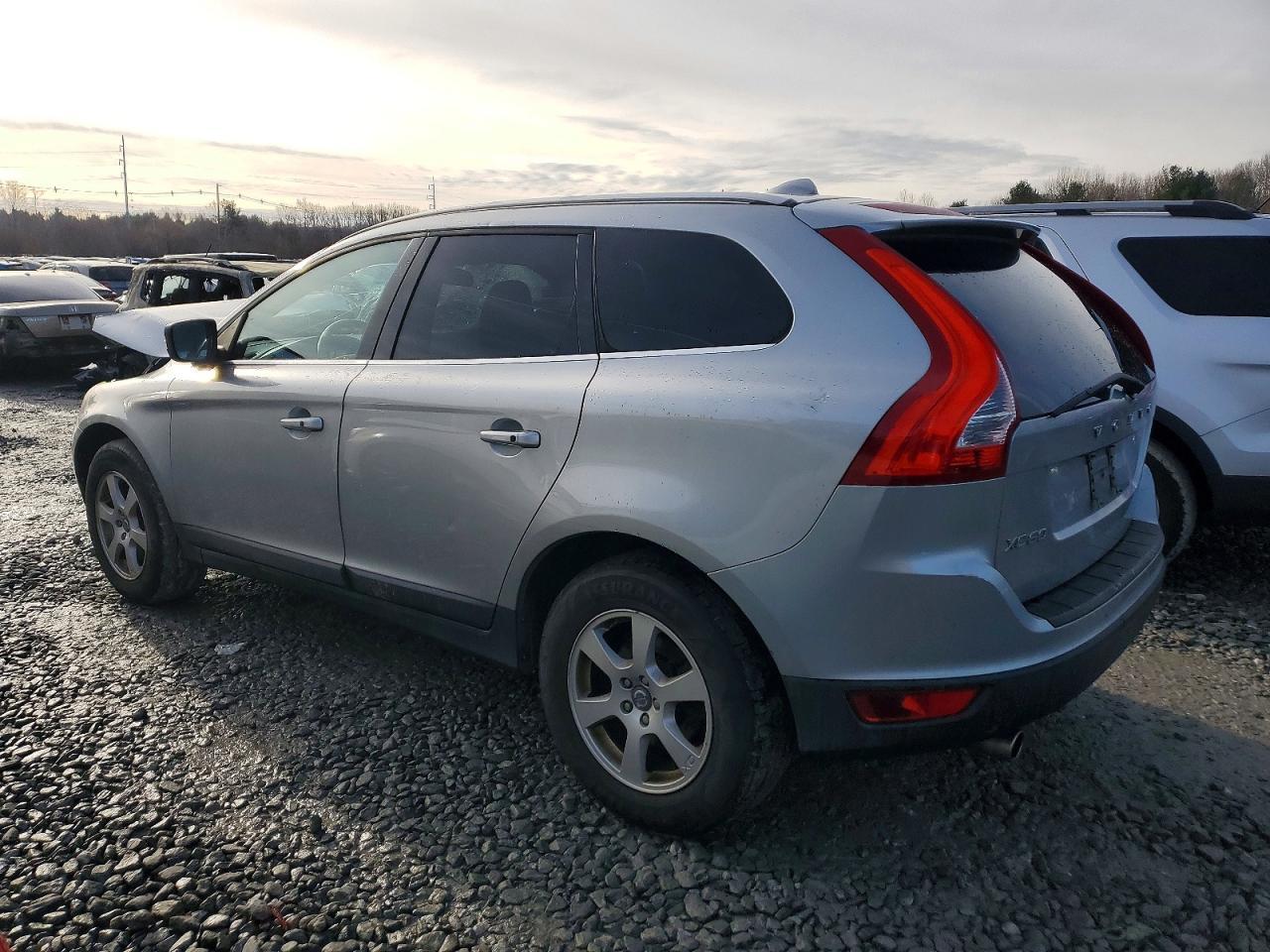 2012 VOLVO XC60