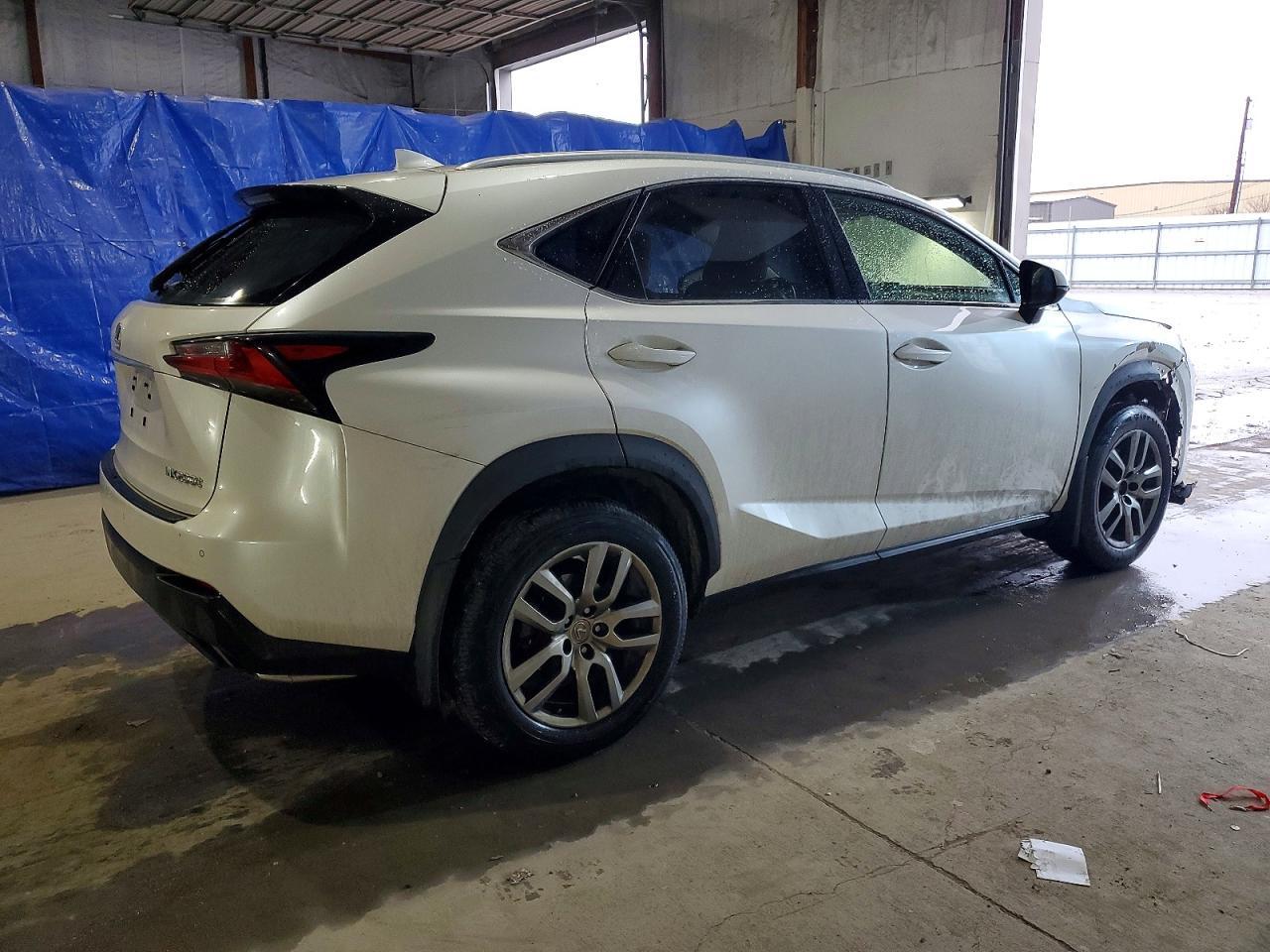 2016 LEXUS NX 200T