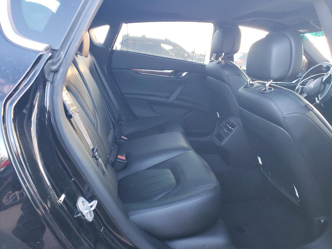 2016 MASERATI QUATTROPORTE