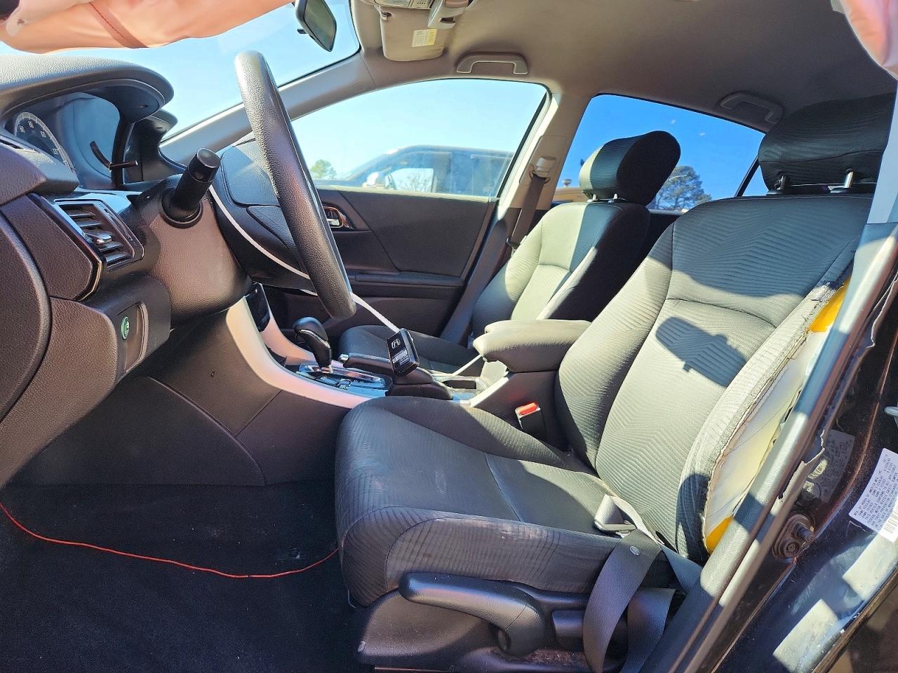 2017 HONDA ACCORD