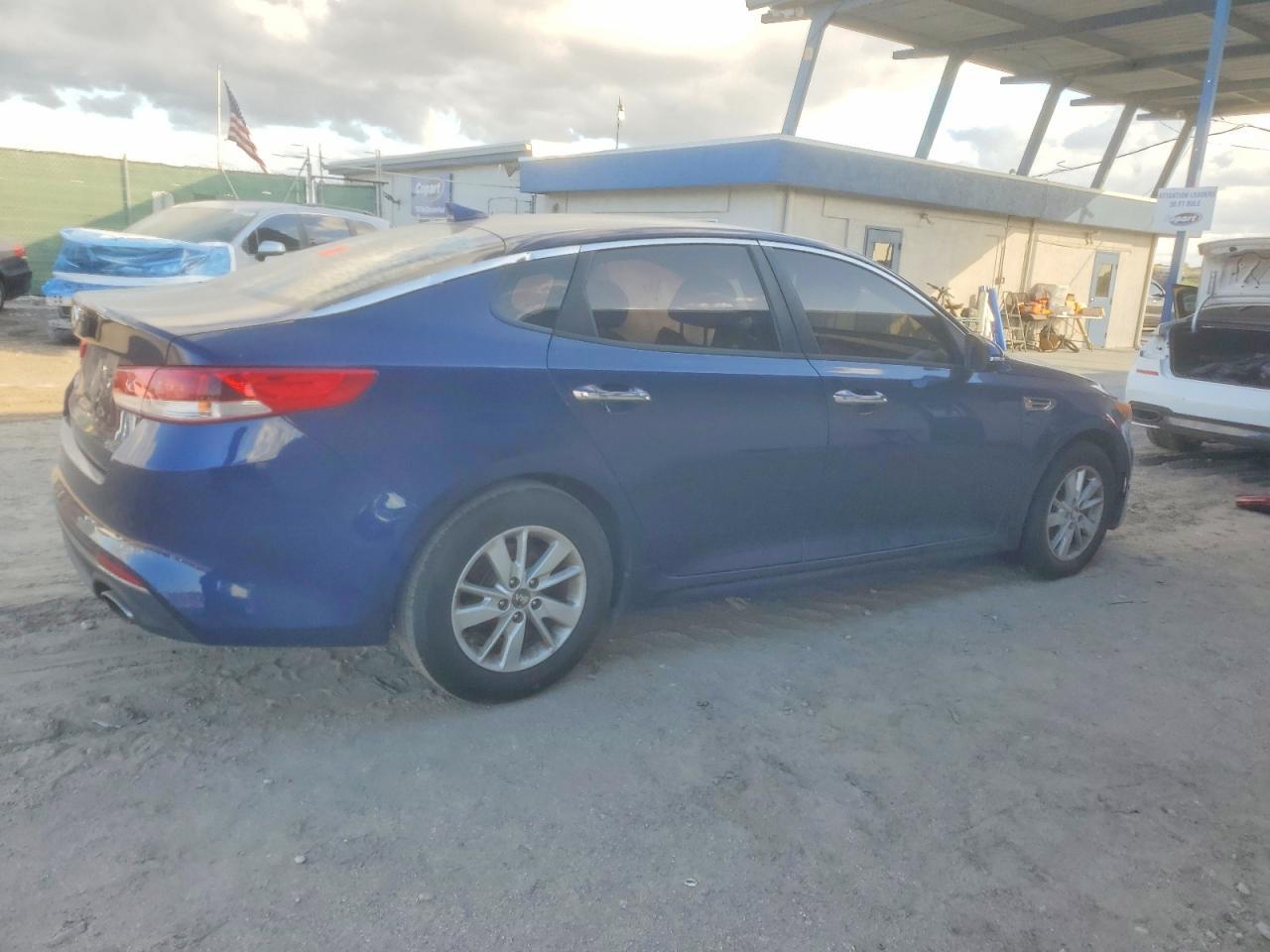 2018 KIA OPTIMA