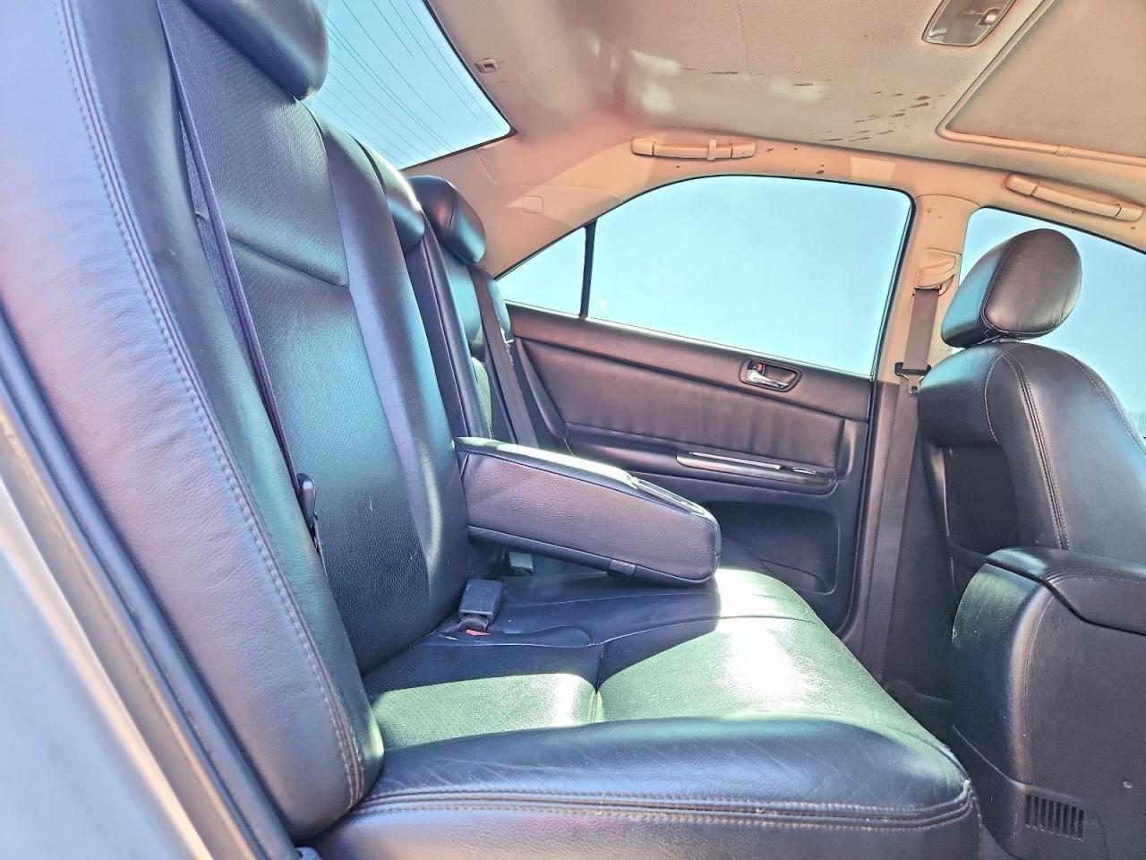 2002 TOYOTA CAMRY
