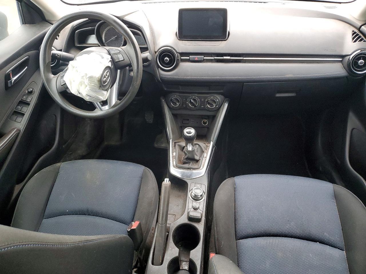 2017 TOYOTA YARIS