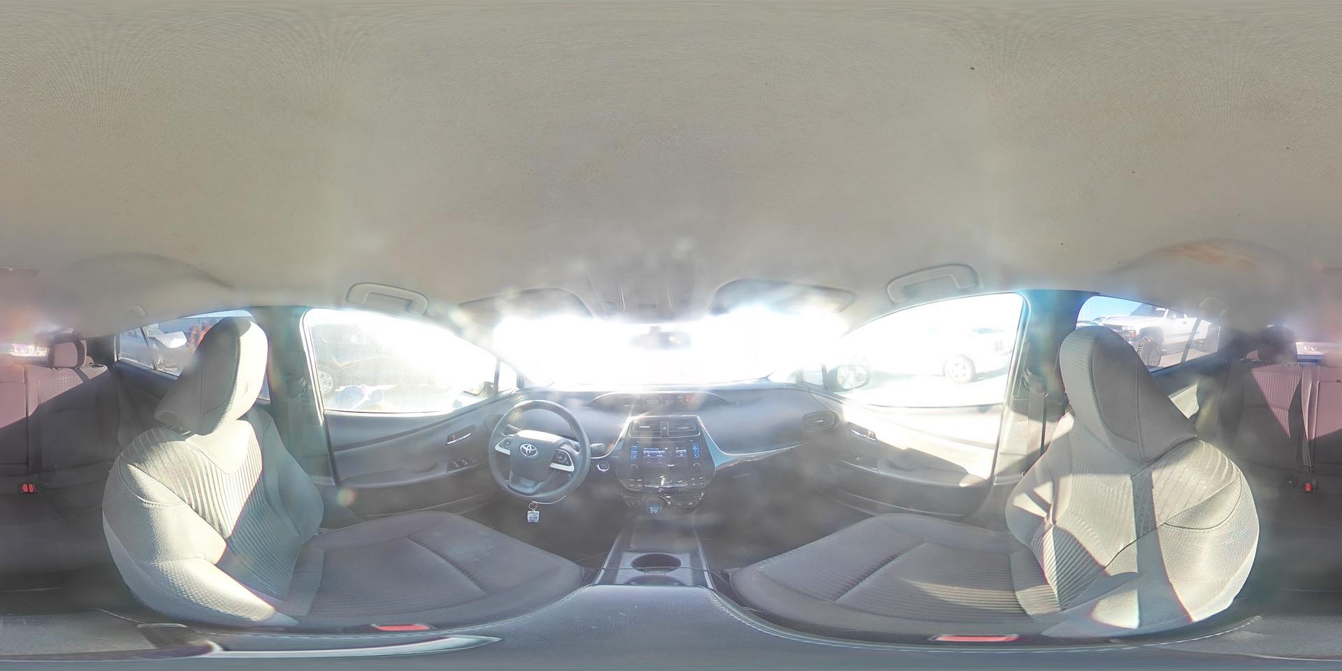 2016 TOYOTA PRIUS