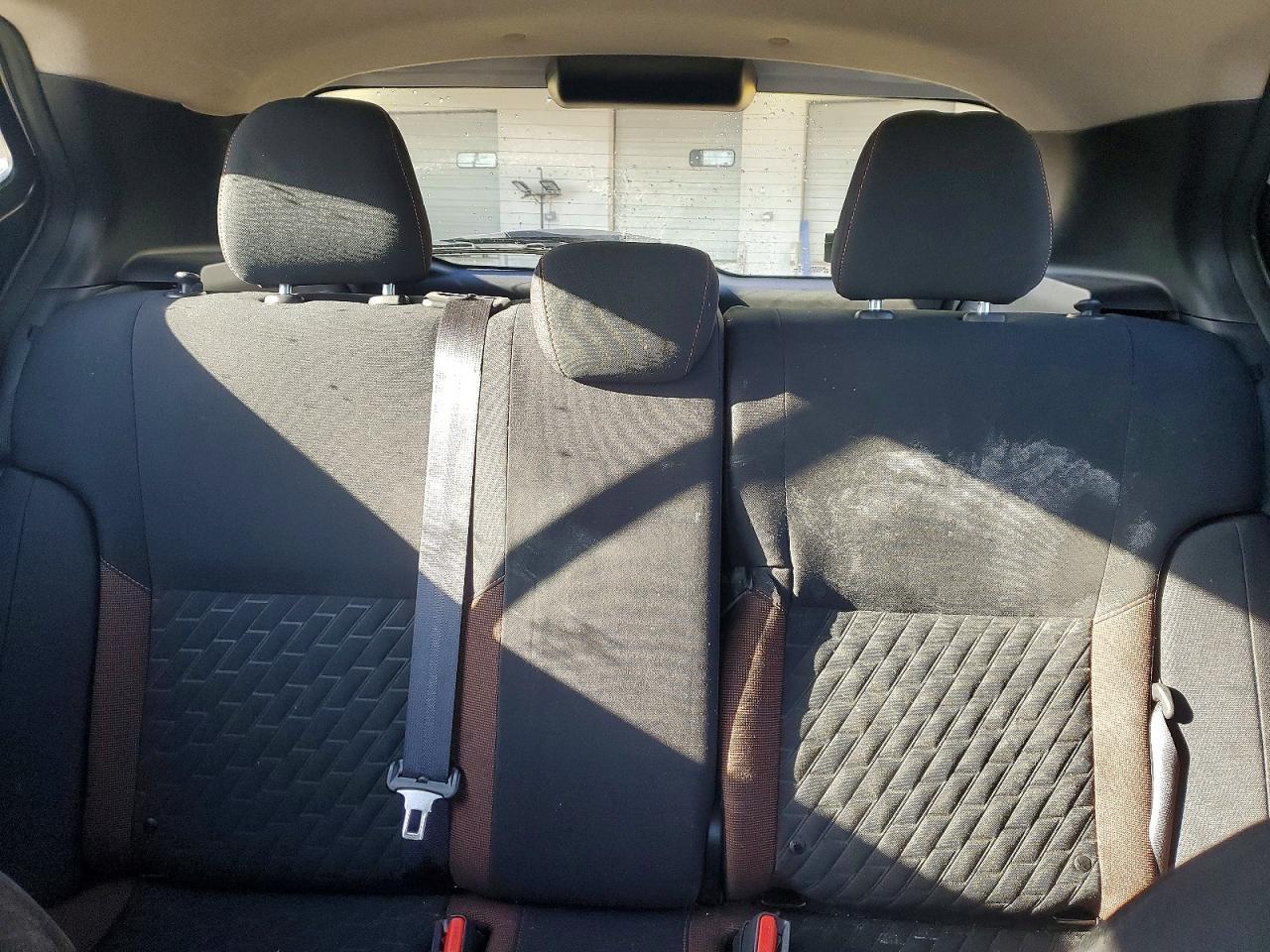 2021 NISSAN KICKS