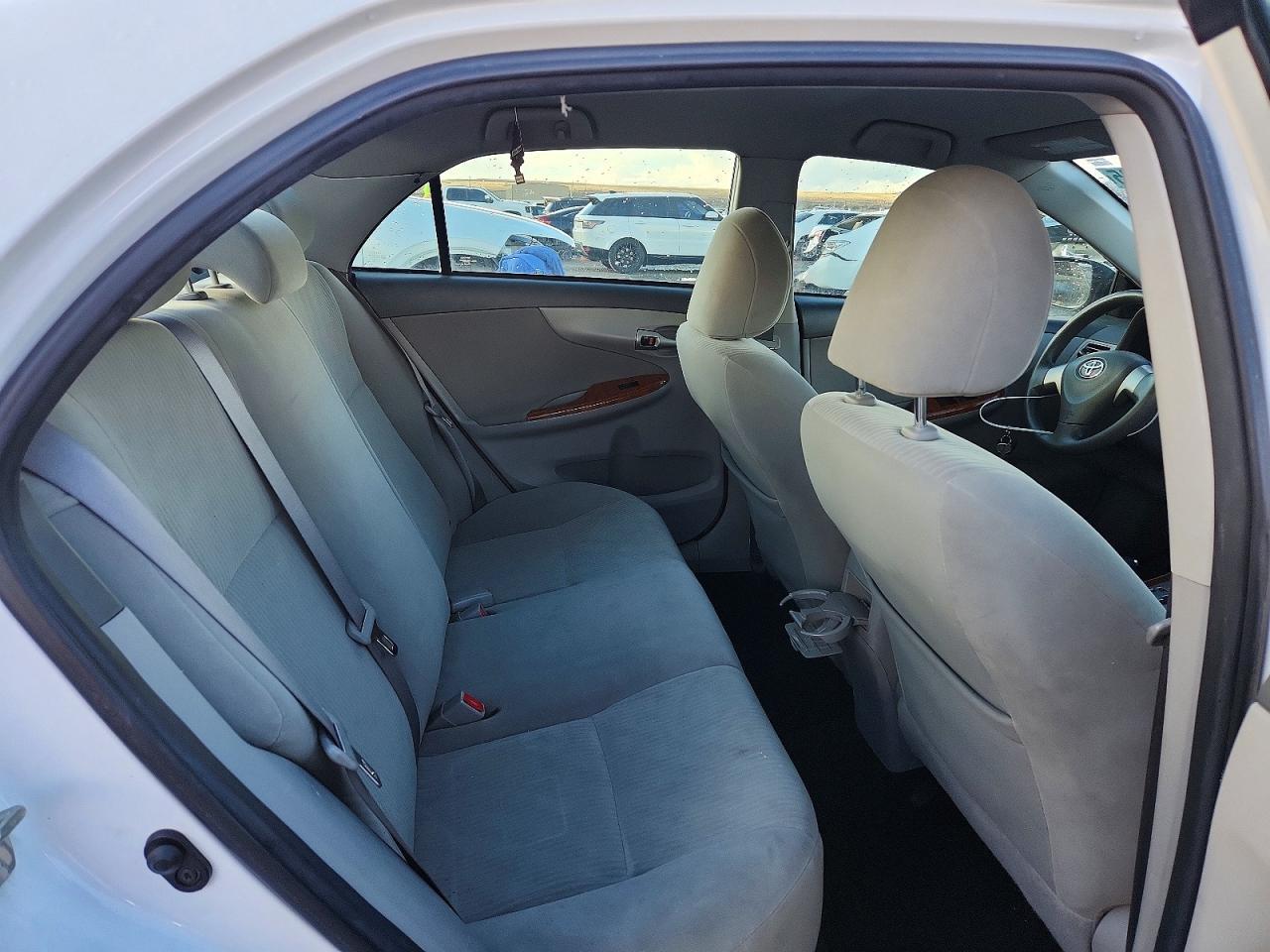 2010 TOYOTA COROLLA