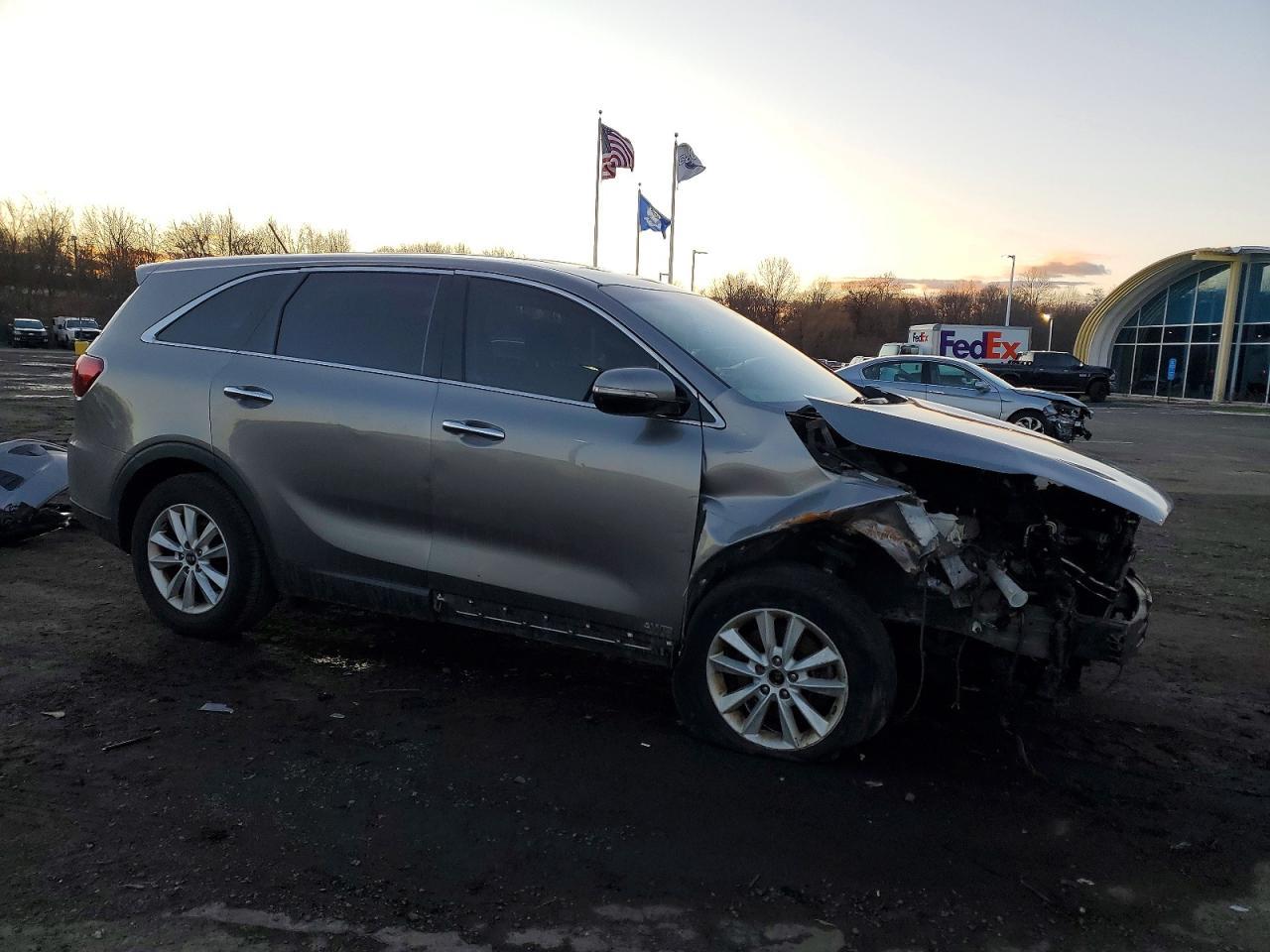 2019 KIA SORENTO