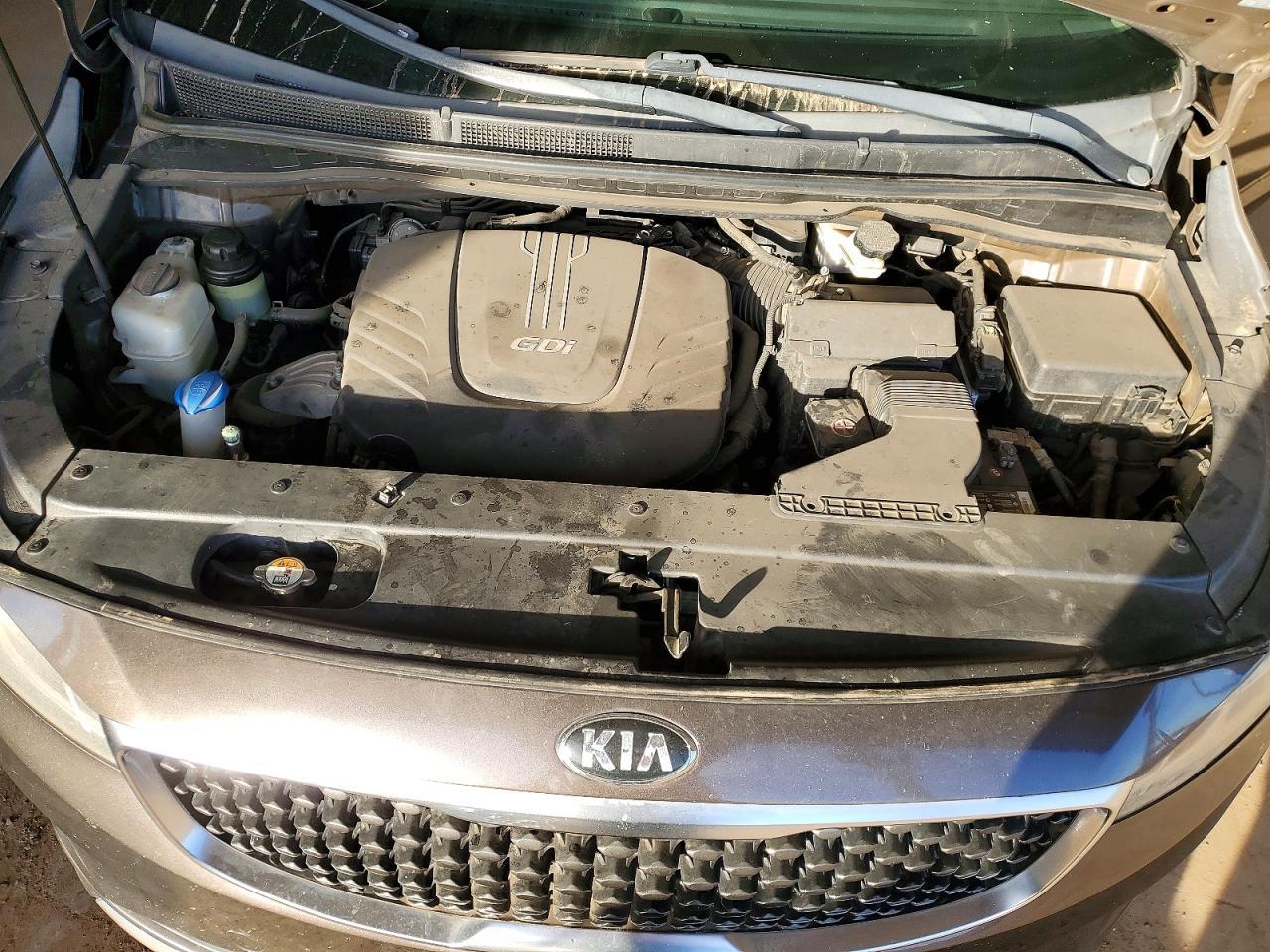 2015 KIA SEDONA