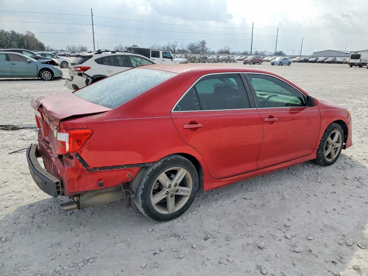 2014 TOYOTA CAMRY
