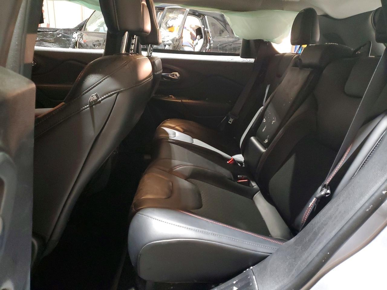 2021 JEEP CHEROKEE