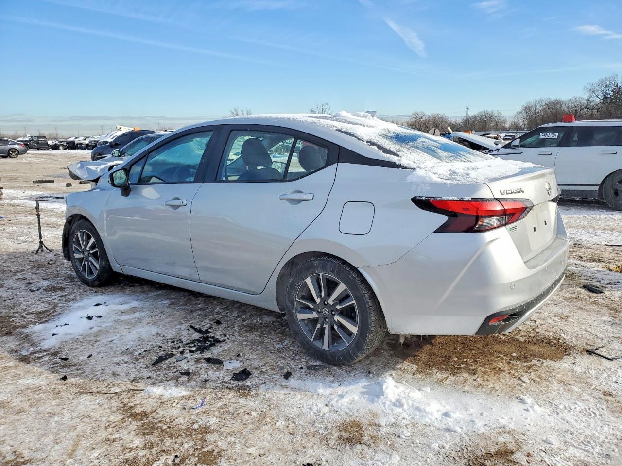 2021 NISSAN VERSA