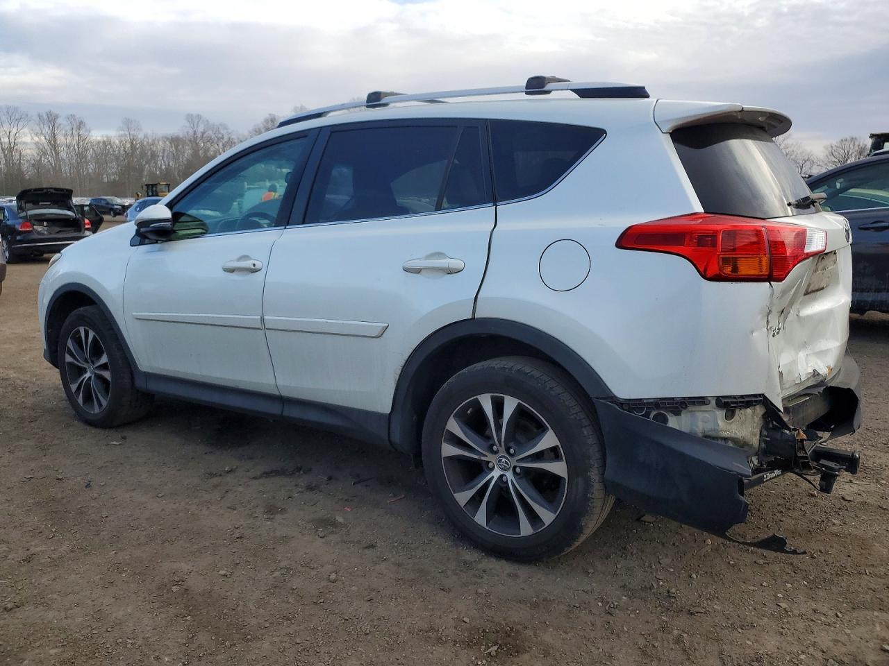2015 TOYOTA RAV4