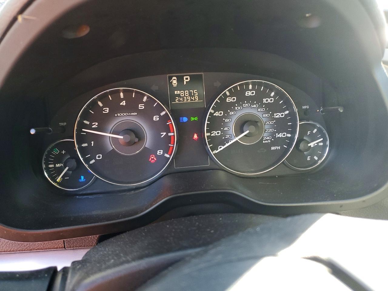 2010 SUBARU Legacy