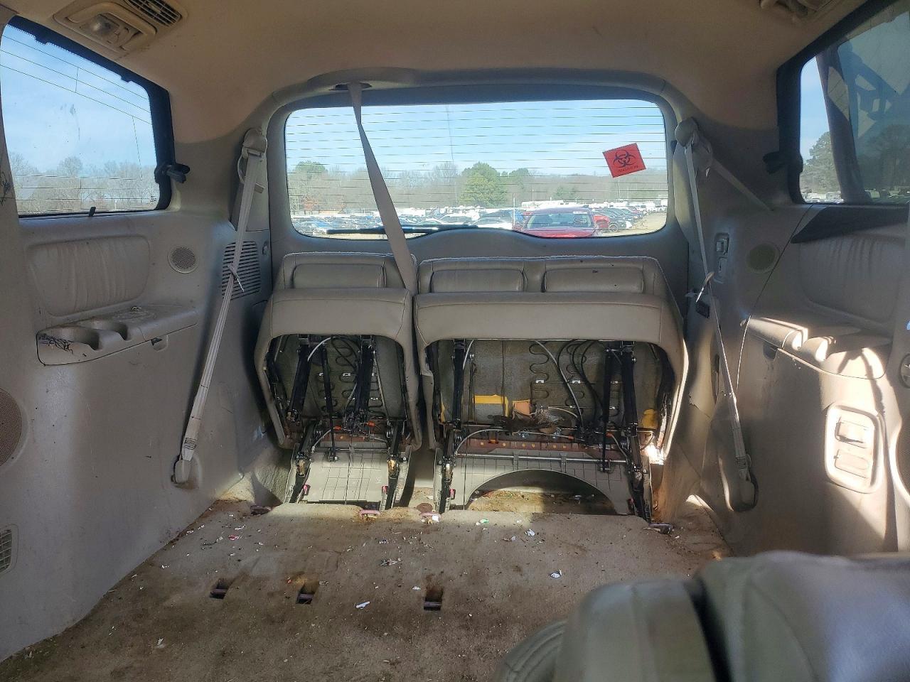 2010 TOYOTA SIENNA