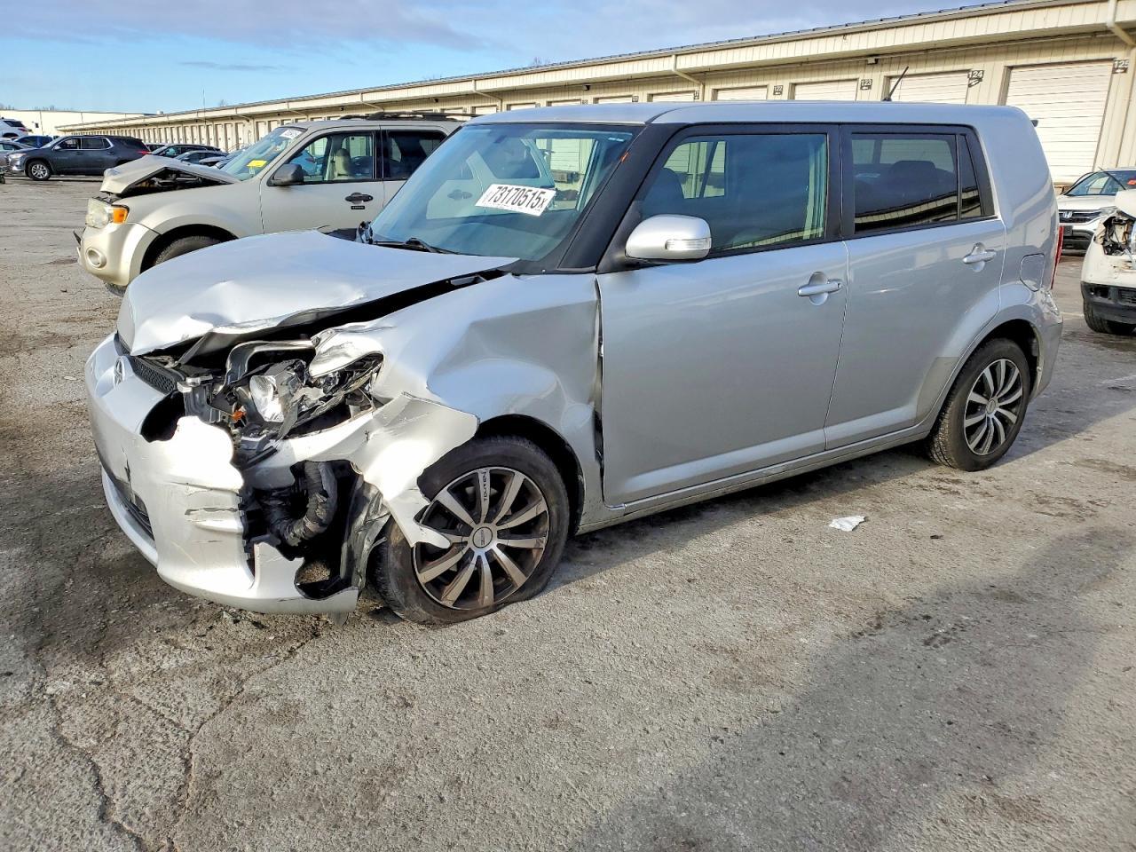 2012 TOYOTA SCION