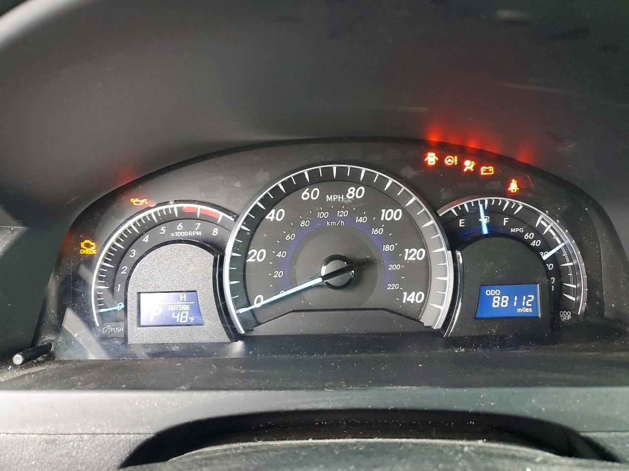 2014 TOYOTA CAMRY