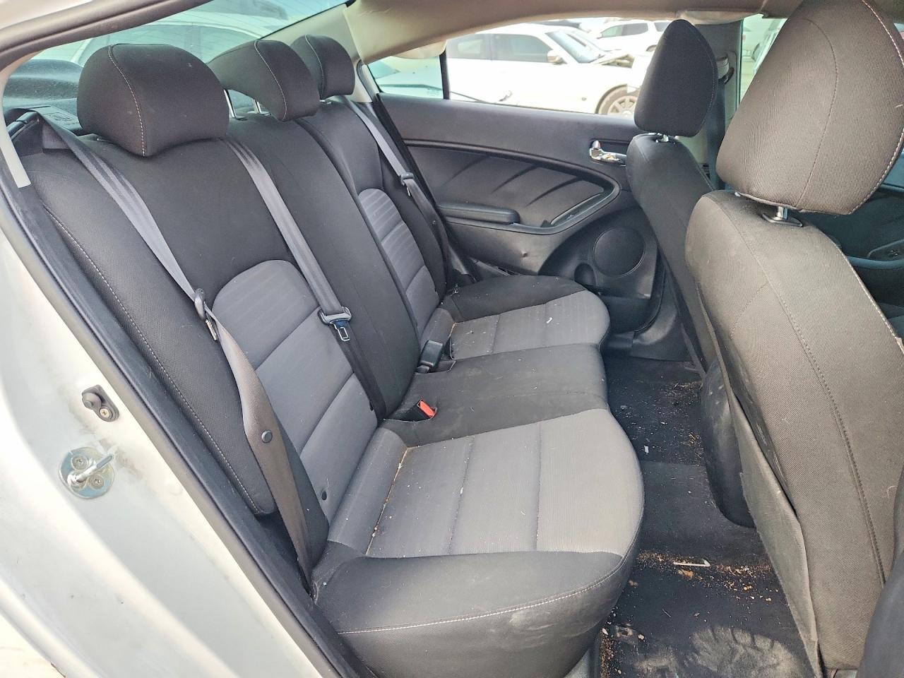 2017 KIA FORTE
