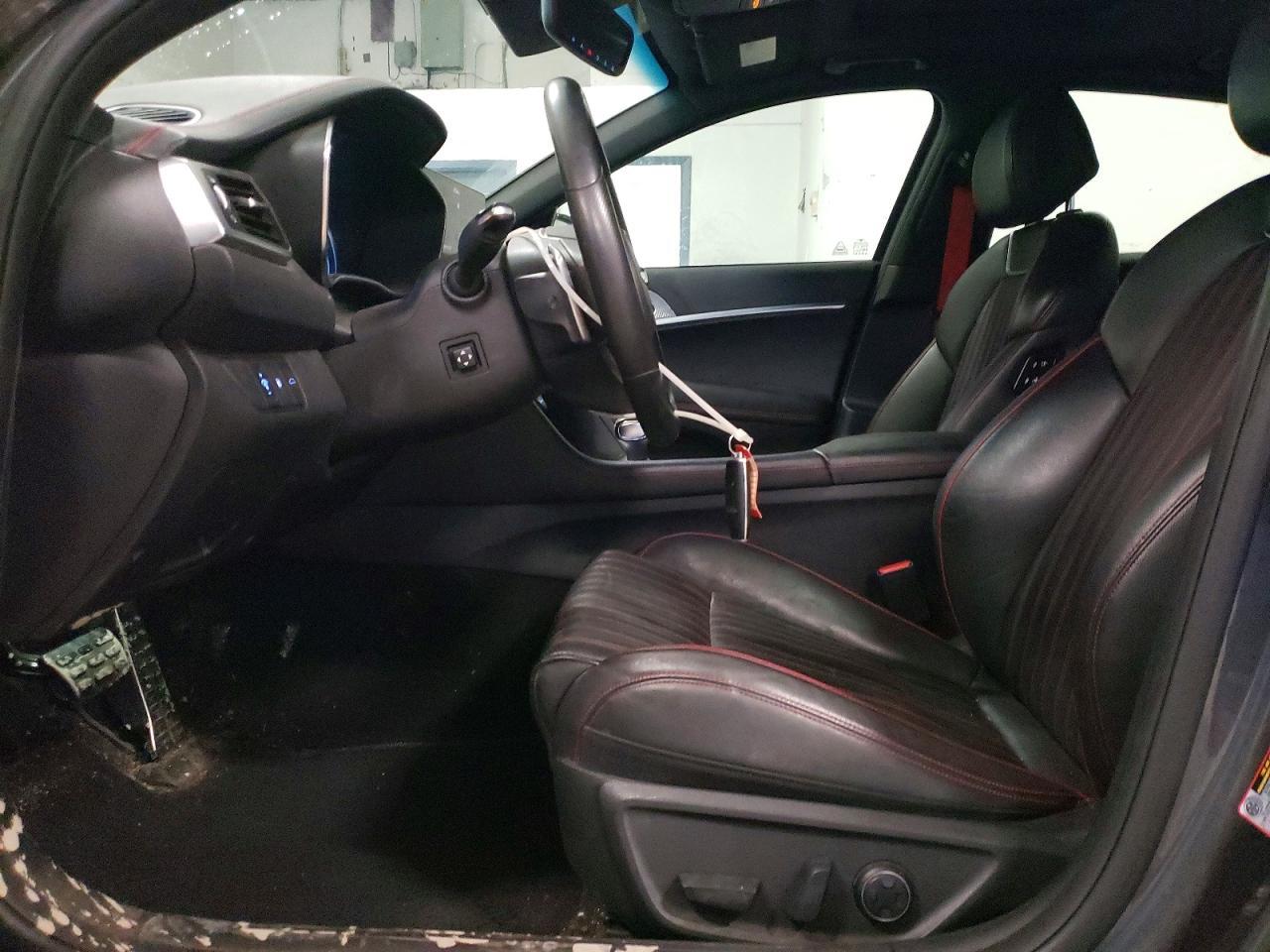 2023 GENESIS G70
