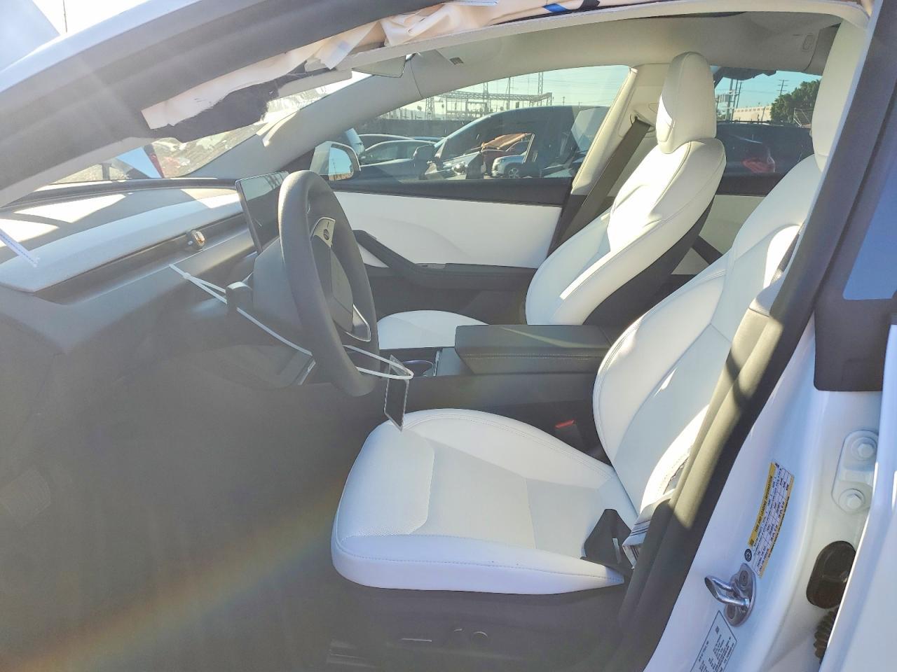 2026 TESLA MODEL 3