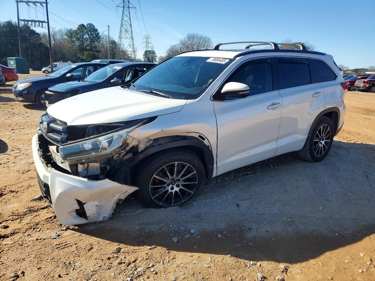 2018 TOYOTA HIGHLANDER