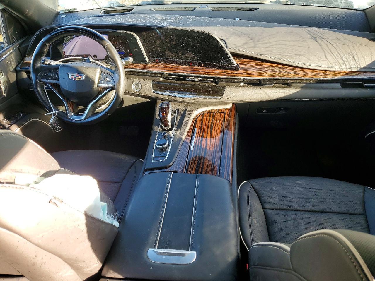 2024 CADILLAC ESCALADE