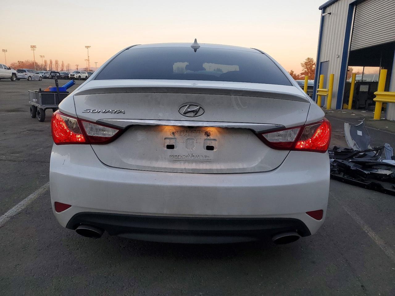 2014 HYUNDAI SONATA