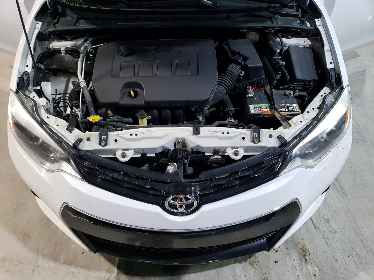 2015 TOYOTA COROLLA