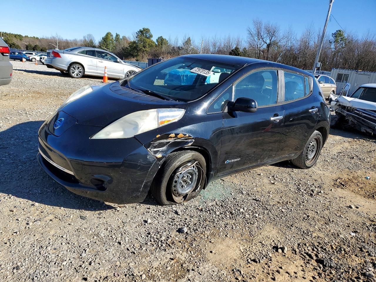 2013 NISSAN LEAF