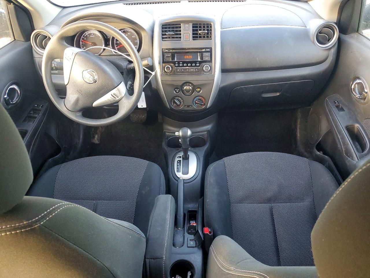 2015 NISSAN VERSA