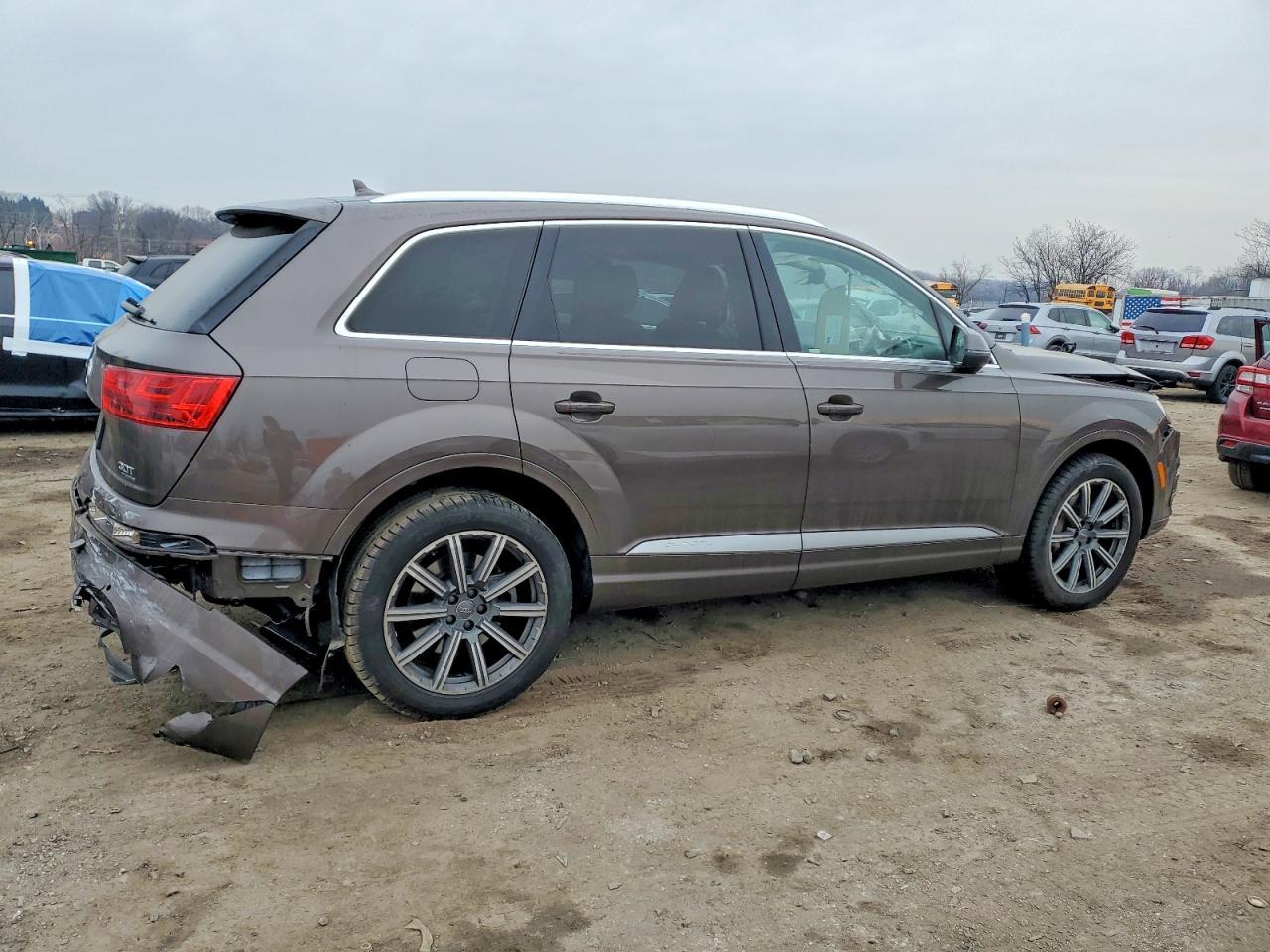 2018 AUDI Q7