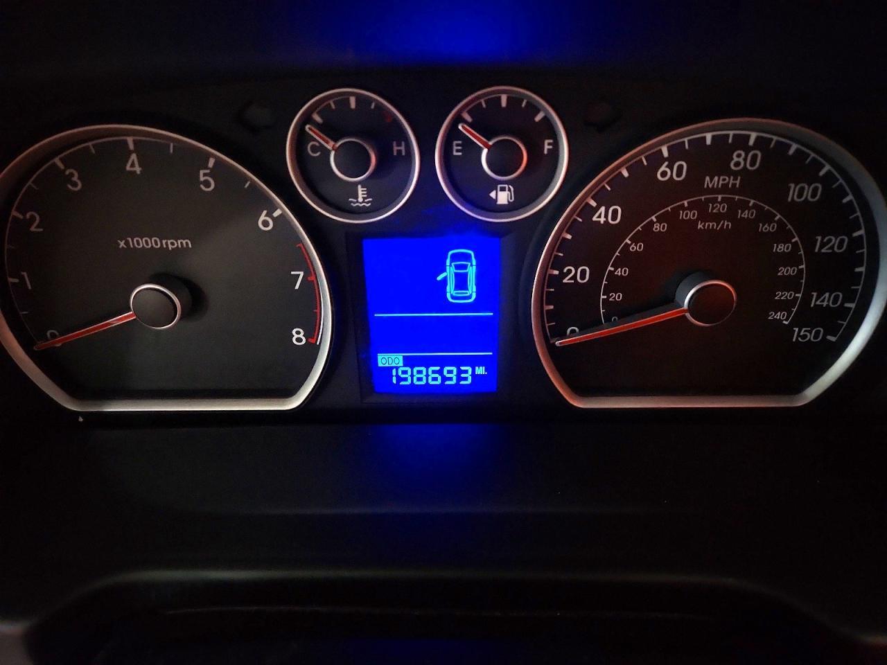 2012 HYUNDAI ELANTRA