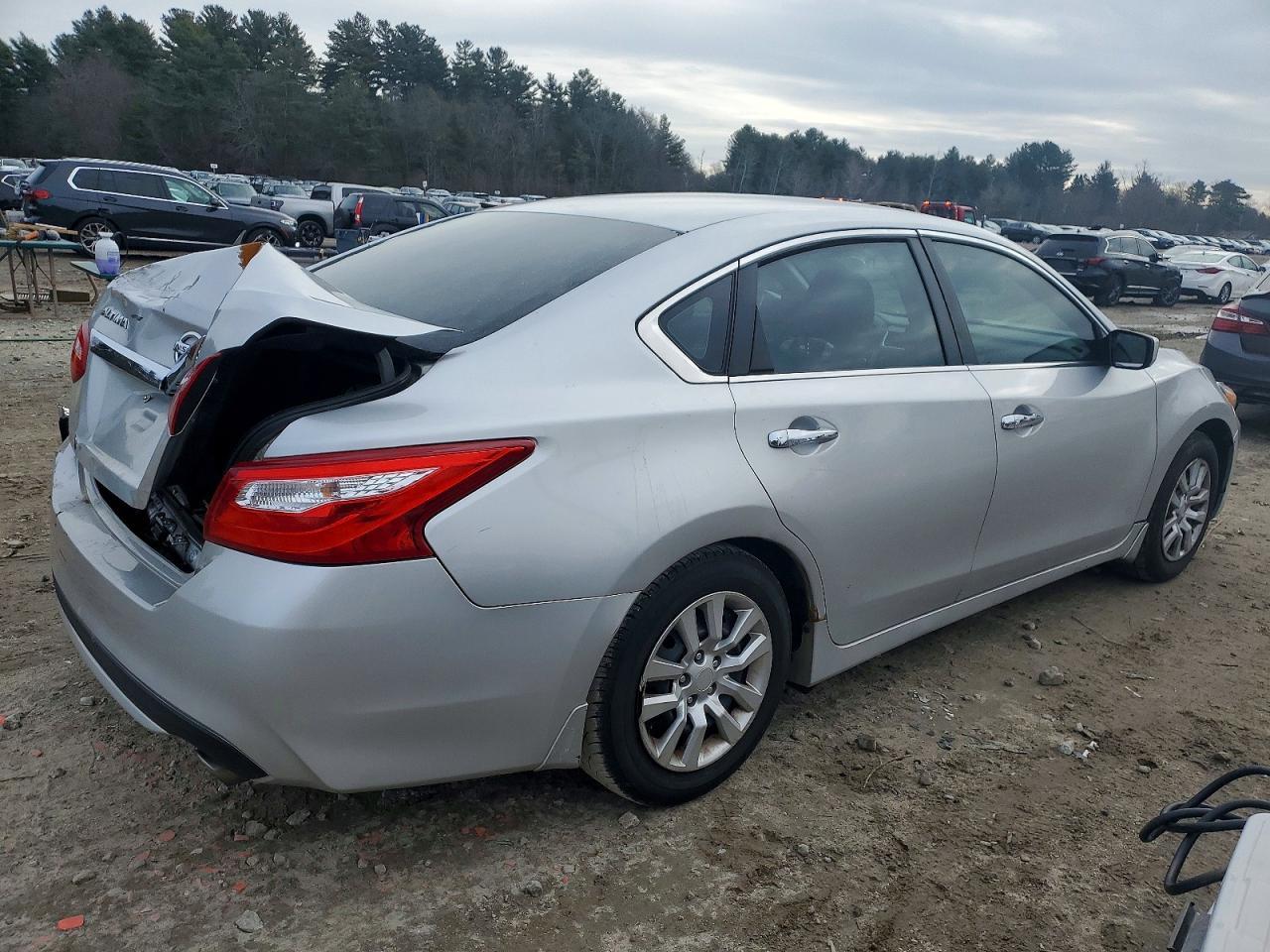 2017 NISSAN ALTIMA