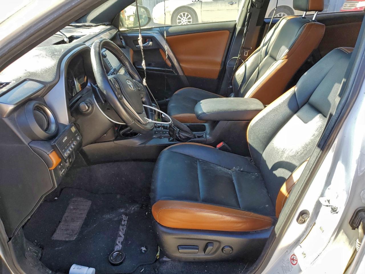 2016 TOYOTA RAV4