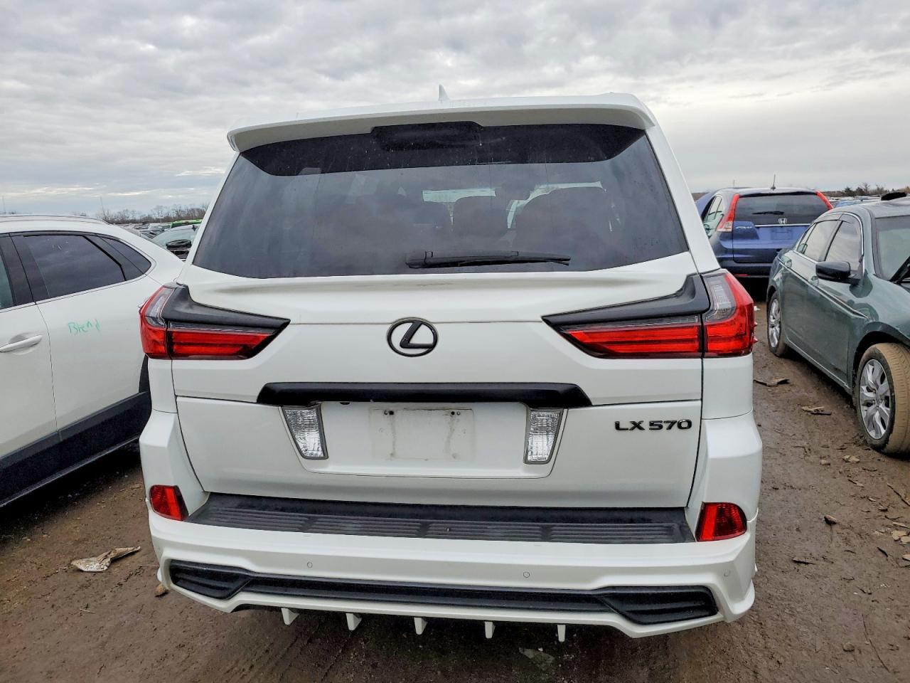 2017 LEXUS LX 570