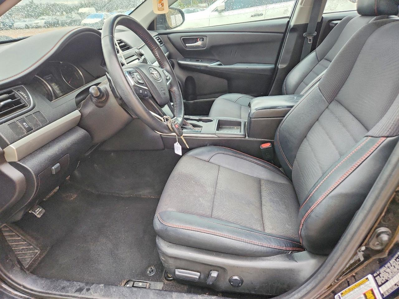 2016 TOYOTA CAMRY