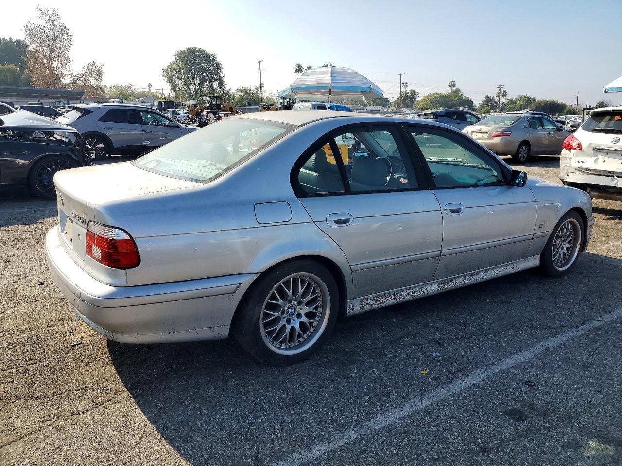 2002 BMW 5 series