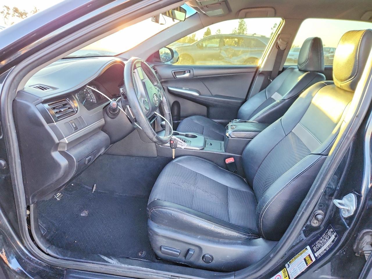 2012 TOYOTA CAMRY